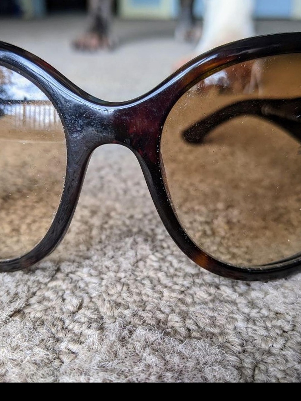 Vintage Gucci Oversized Sunglasses | Y2K | Authentic | Includes Case - Picture 2 of 11